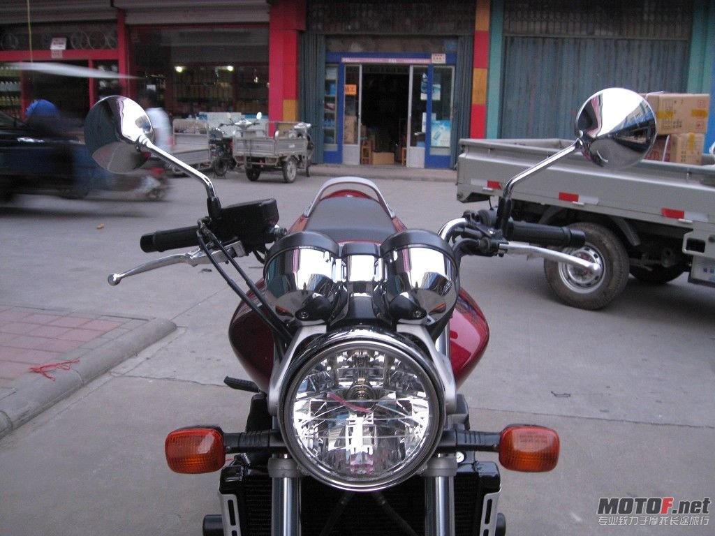 1054018m99ka4a8z91mas5.jpg