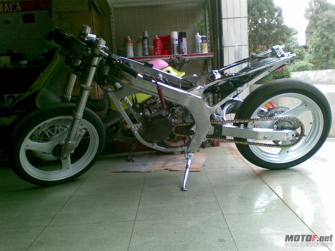 RG125  (4).jpg