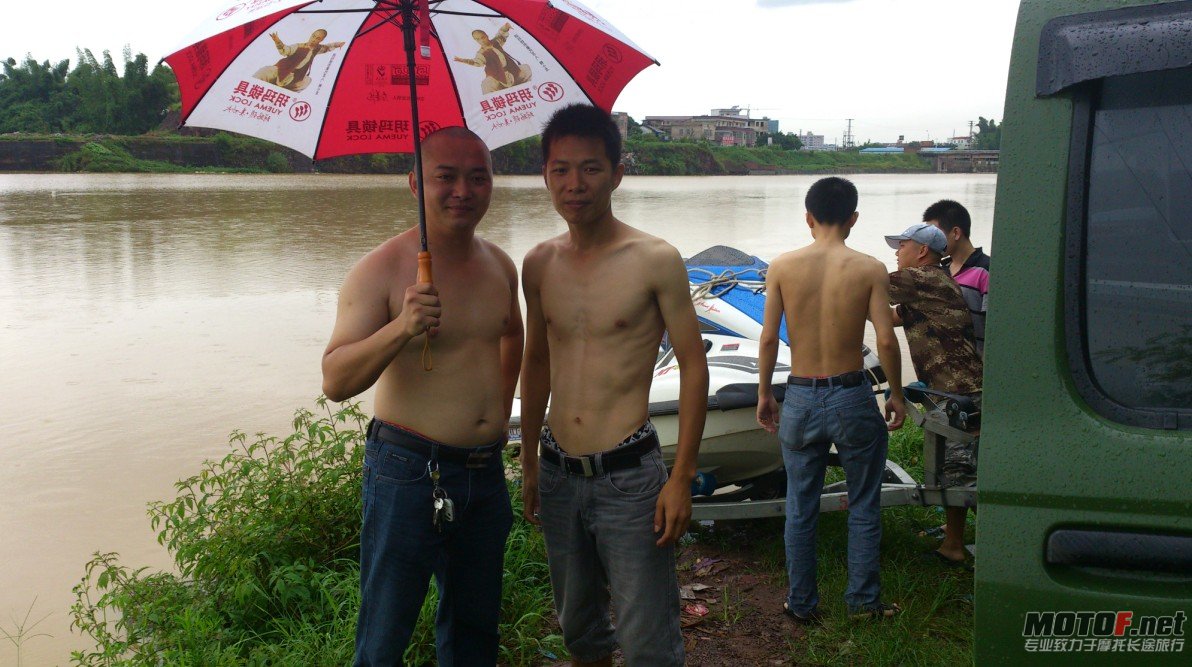 QQ截图20120624162600.jpg