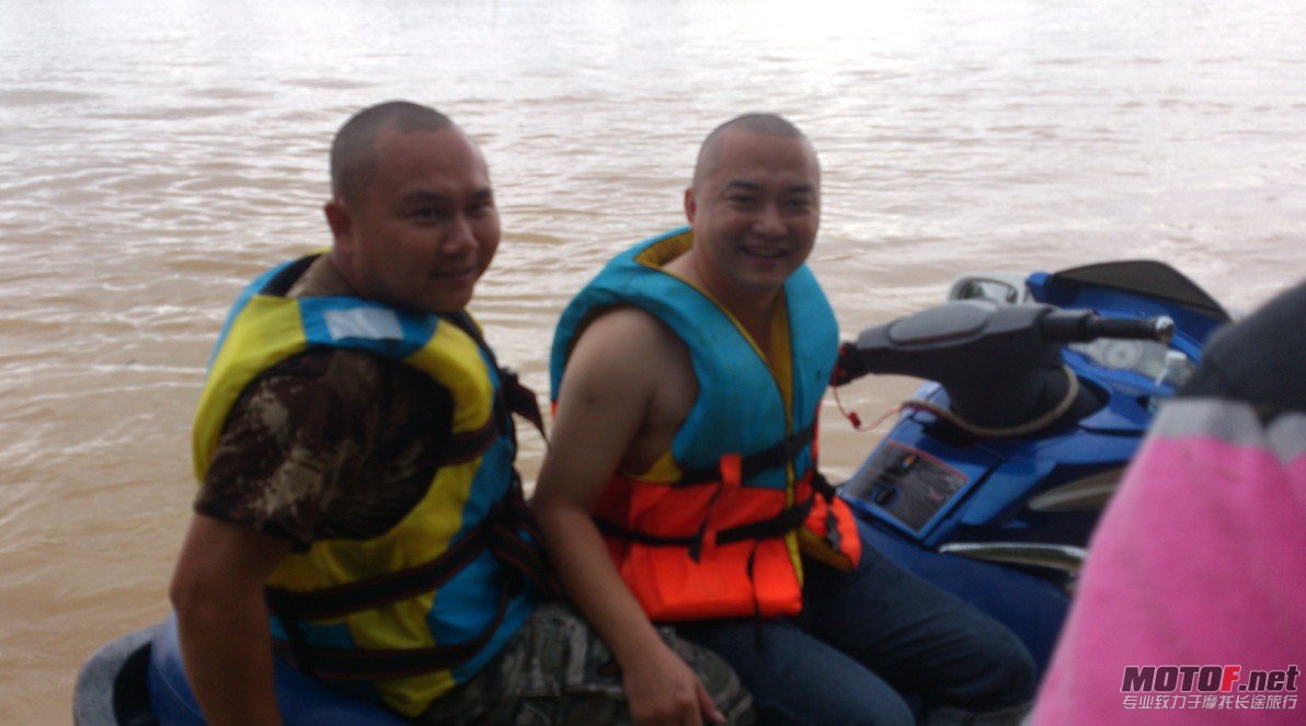 QQ截图20120624162629.jpg
