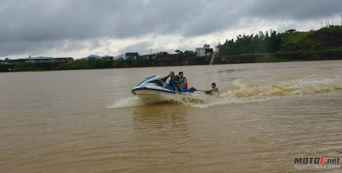 QQ截图20120624162924.jpg