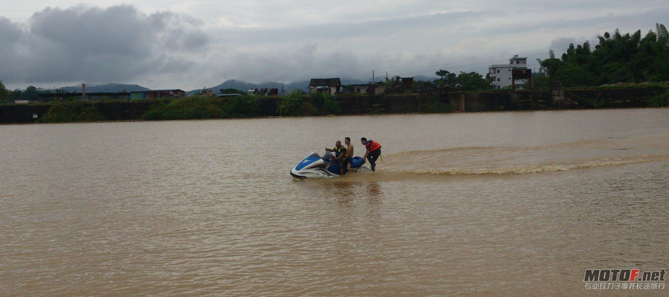 QQ截图20120624162943.jpg