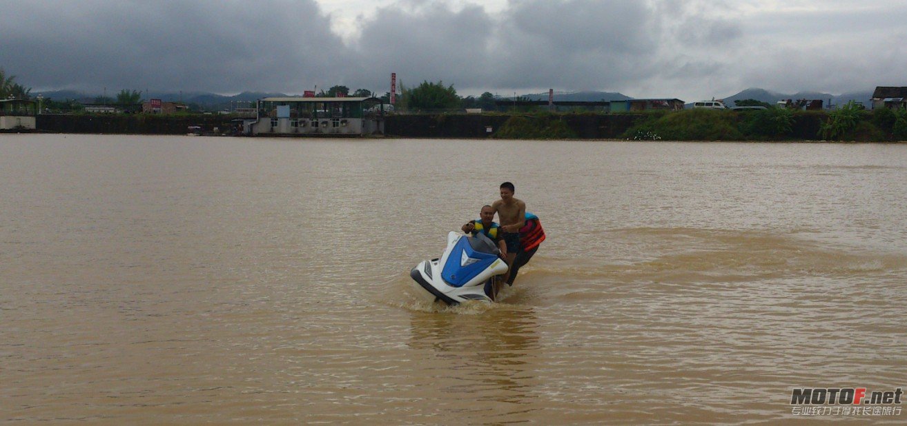 QQ截图20120624162952.jpg