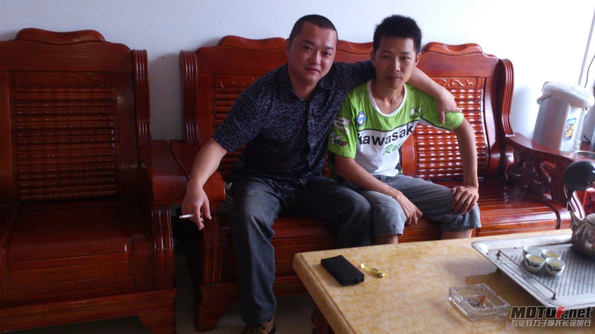 QQ截图20120624163344.jpg