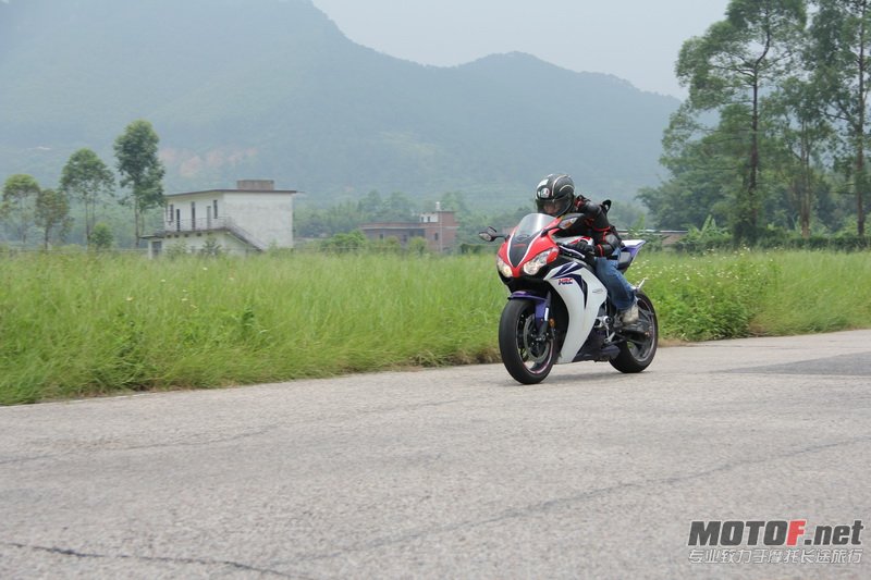 IMG_2394_调整大小.JPG