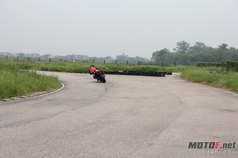 IMG_2440_调整大小.JPG