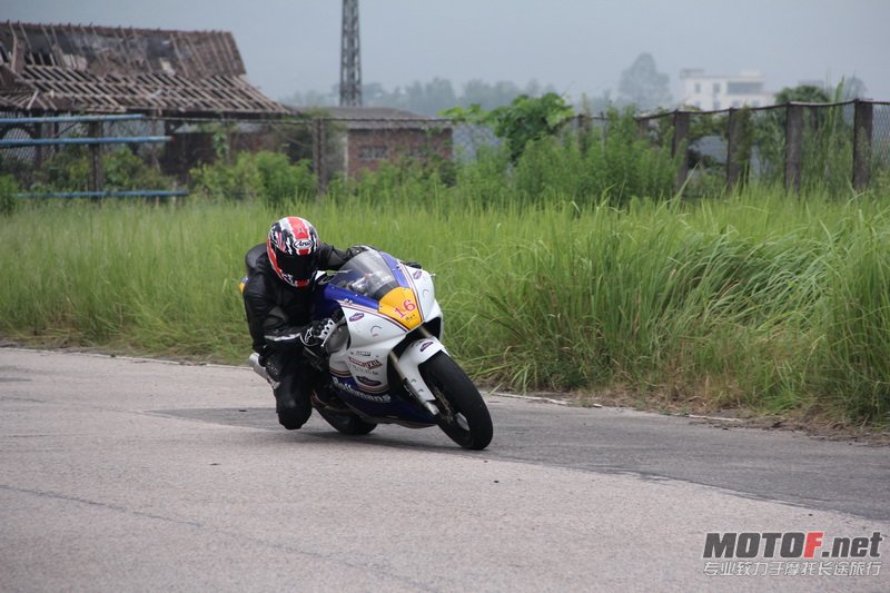 IMG_2494_调整大小.JPG
