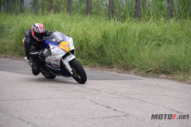 IMG_2496_调整大小.JPG