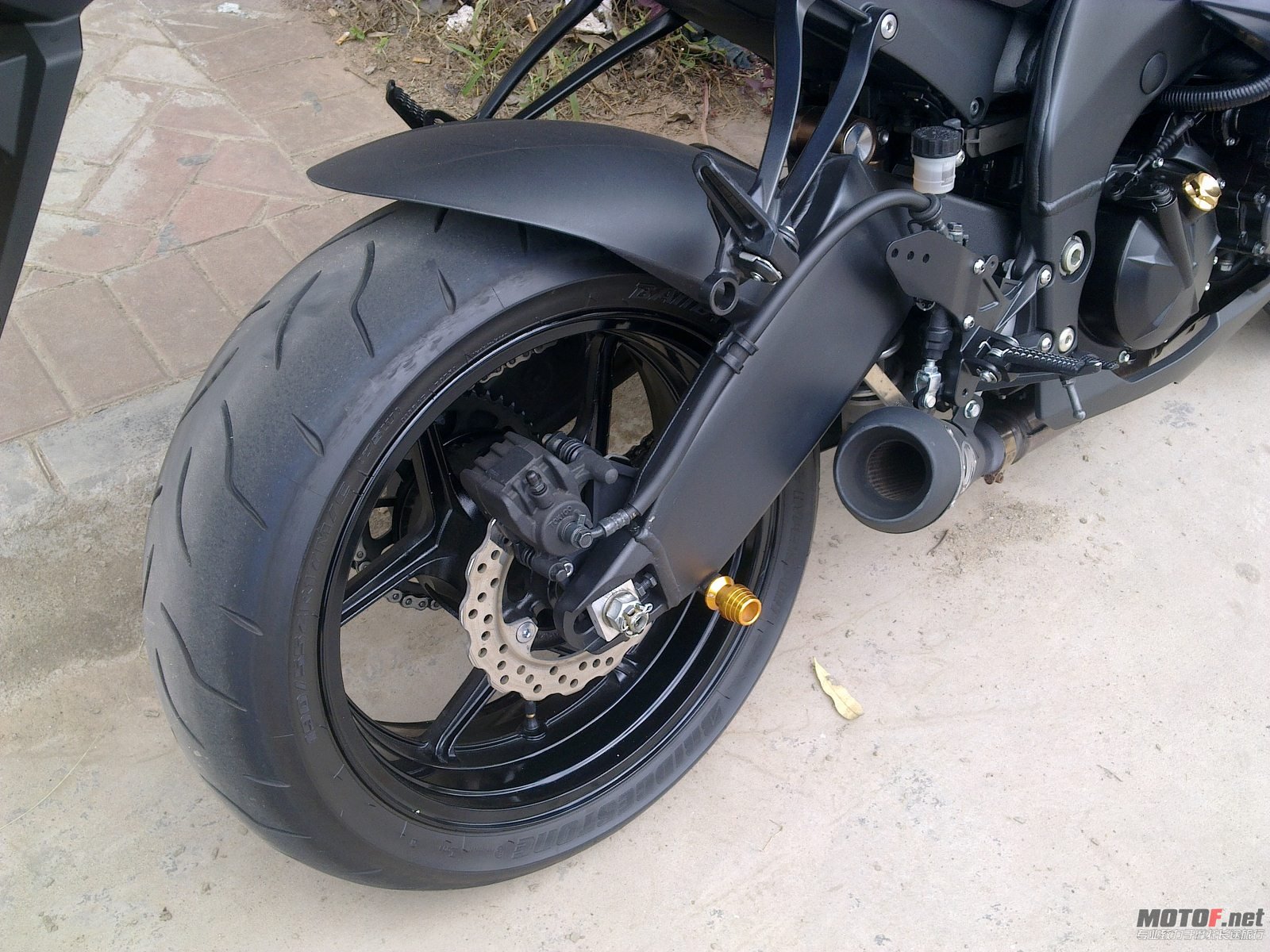 201106071234 [1600x1200].jpg