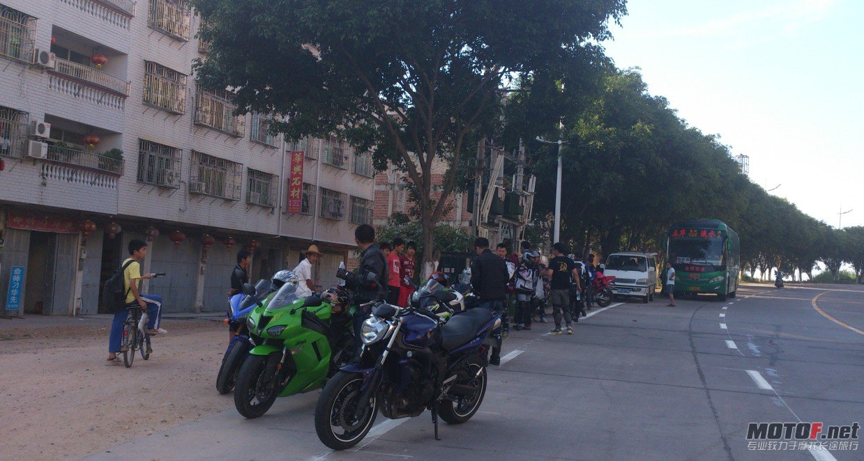 QQ截图20120628235217.jpg