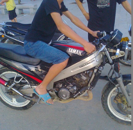EUOW)U)G1H_~]SYI$3U_}9E.jpg