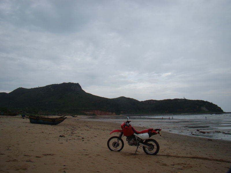 XR650海边.jpg