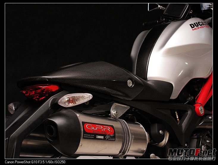 nEO_IMG_ck-du122.jpg