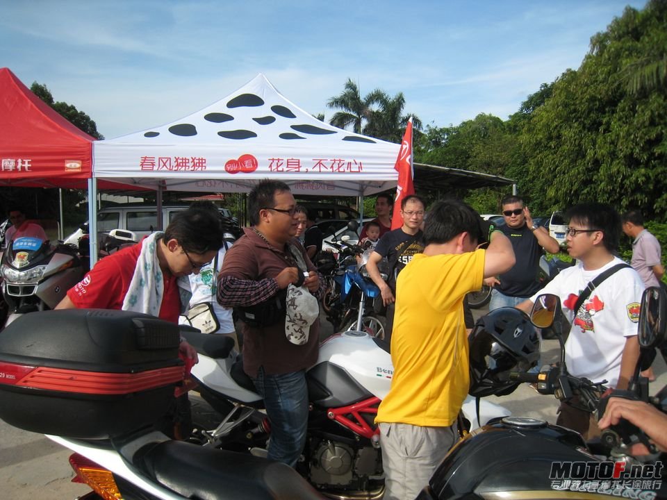 2012年7月15曰珠海笫五届摩托年会 015.jpg