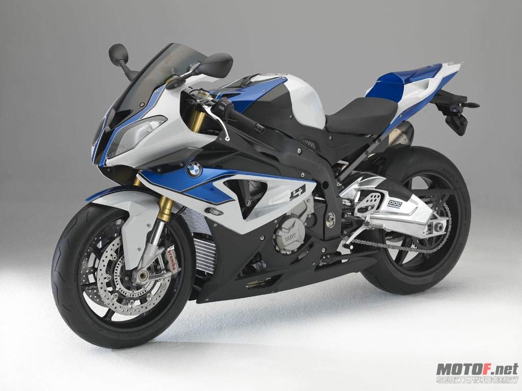 BMW-HP4-12  1.jpg