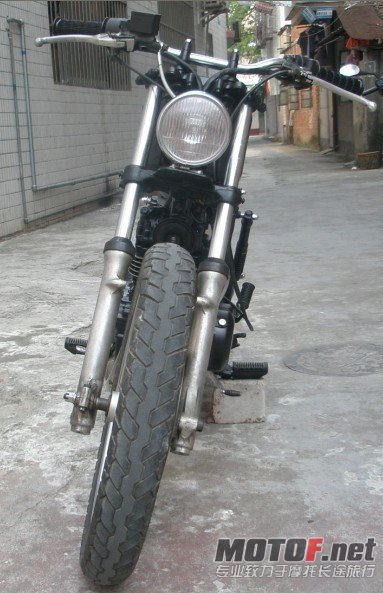 GN250-1.jpg