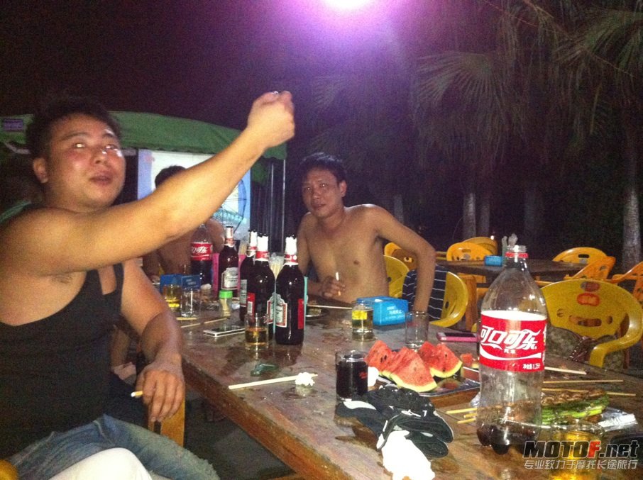 8KH2}TCZ]SGO%EI81513]KT.jpg