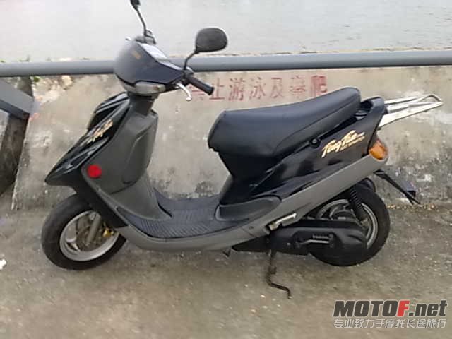 201208201385.jpg