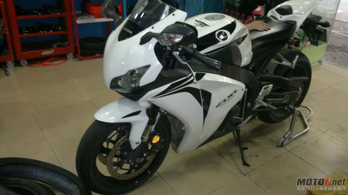QQ截图20120823201034.jpg