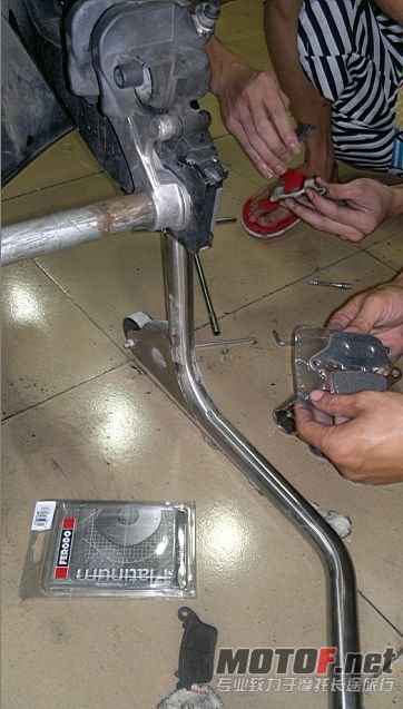 QQ截图20120823201141.jpg