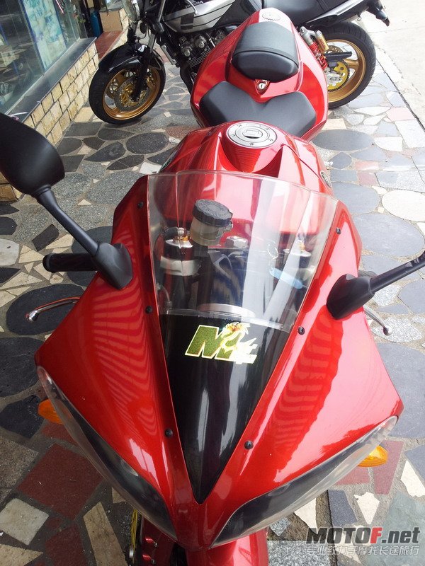 R1