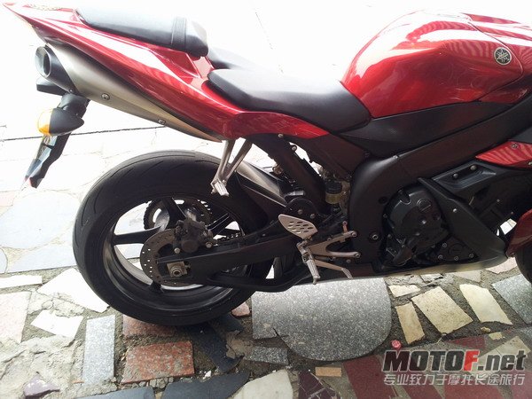 R1
