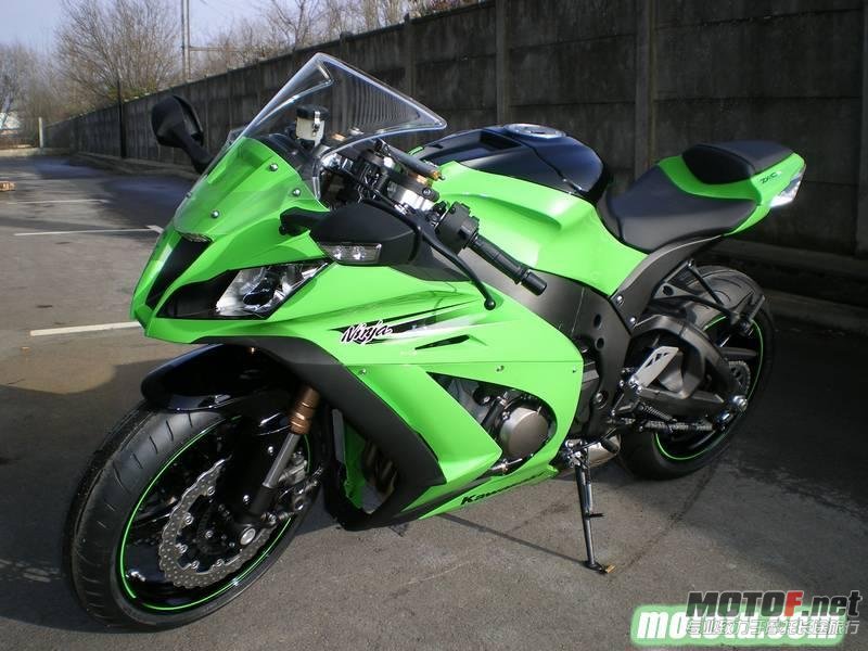 1300192922841564-Kawasaki-ZX-10R.jpg