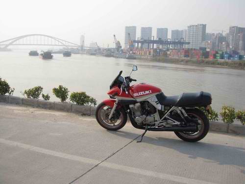 GSX400.jpg