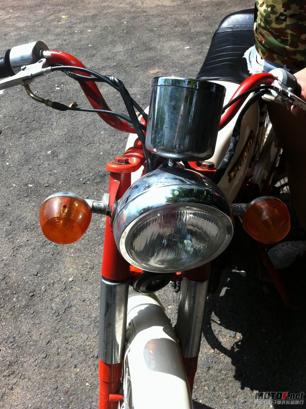 2012082812491288513[1].jpg