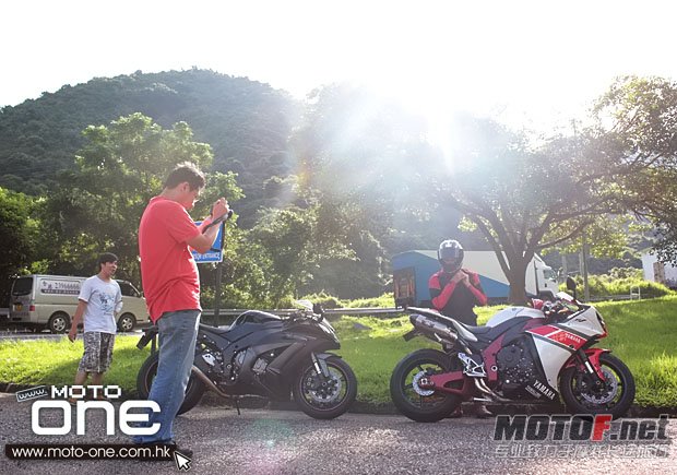 kawasaki_zx-10r_yahama_yzf_R1_23.jpg