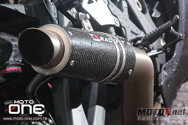 kawasaki_zx-10r_yahama_yzf_R1_47.jpg