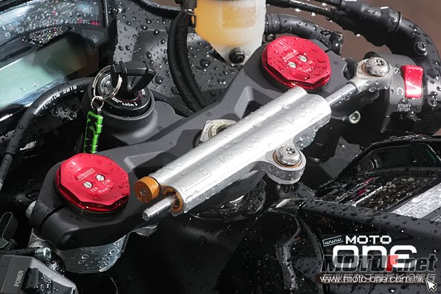 kawasaki_zx-10r_yahama_yzf_R1_52.jpg