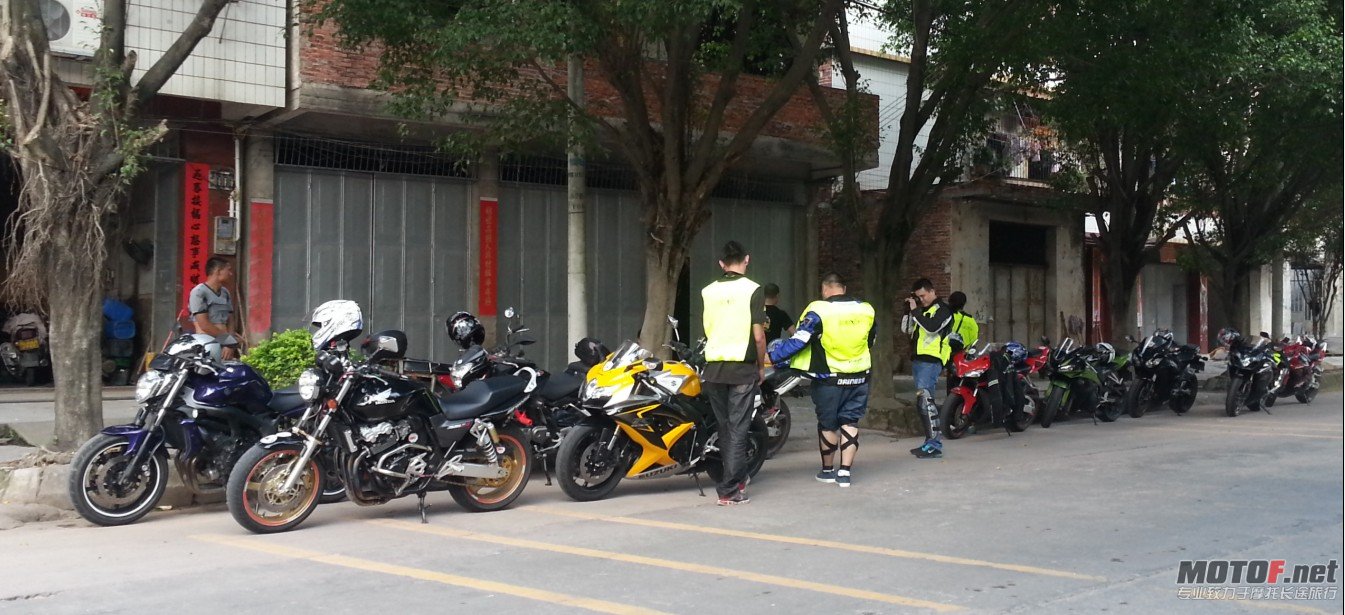 QQ截图20120909210552.jpg