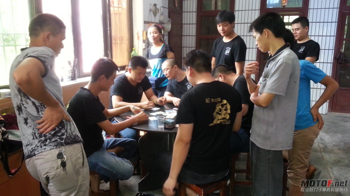 QQ截图20120909210809.jpg