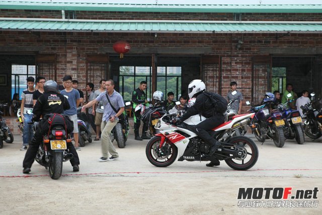 220320fxdktd92bmgw3d9c[1].jpg