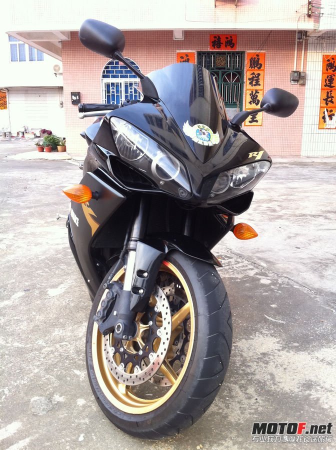 1220273dc6qzqto523oofq.jpg