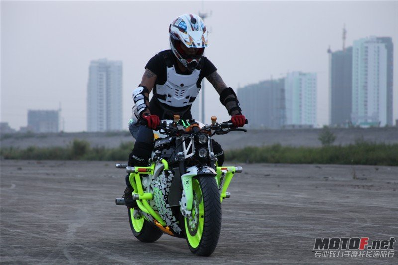 141318swm8bfv185xz7h30.jpg