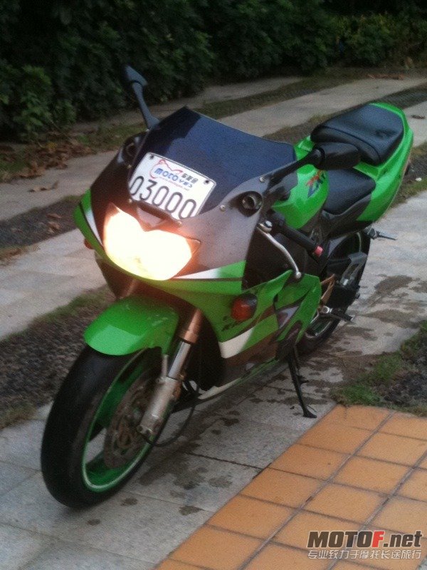 我的KAWASAKI  ZXR400
