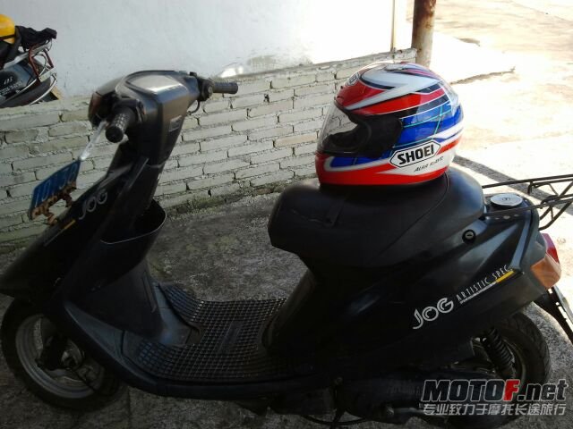 psbCA6UKHA4.jpg