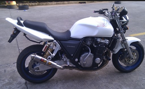 CB1000 3.jpg
