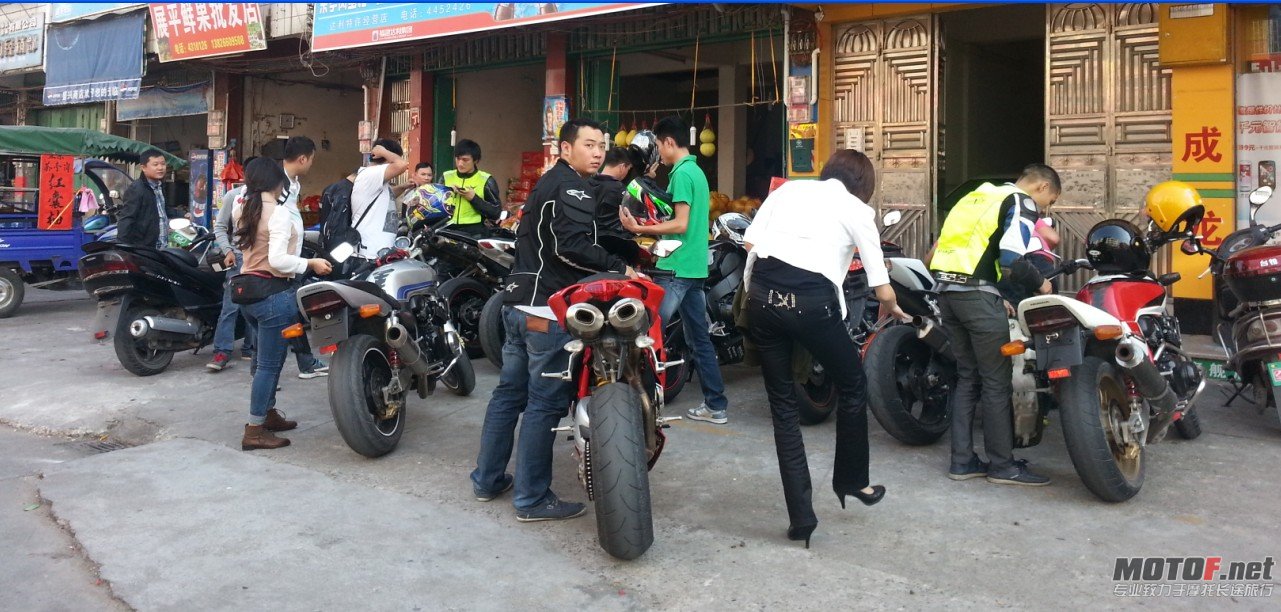 QQ截图20121013212038.jpg