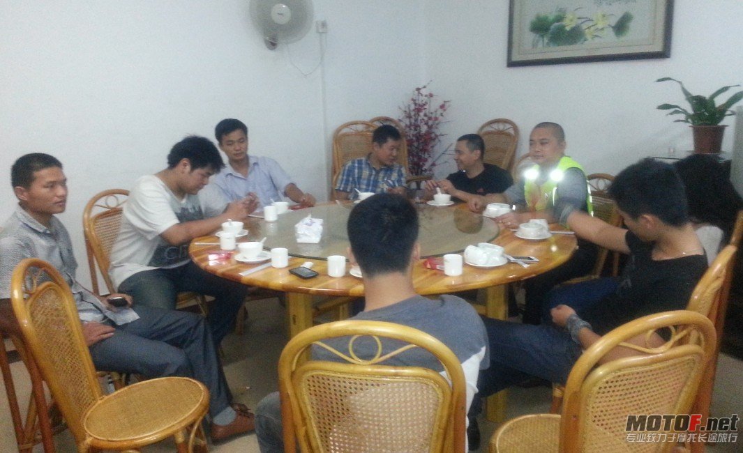 QQ截图20121013212231.jpg