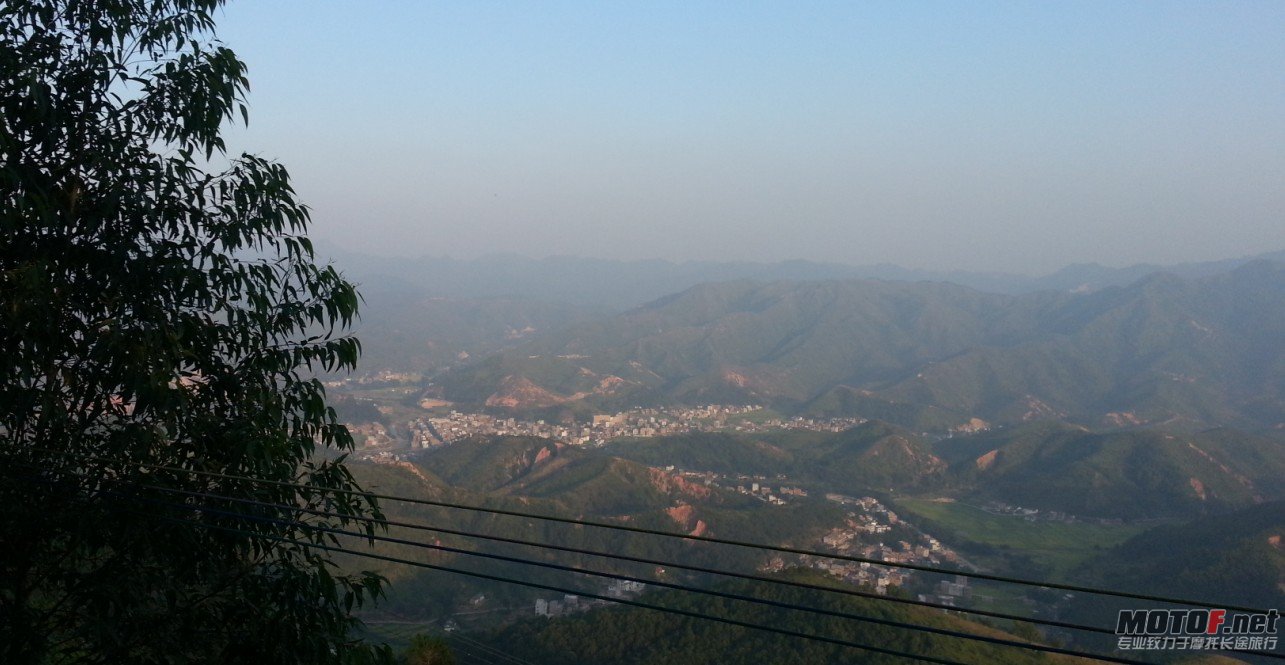 QQ截图20121013212429.jpg