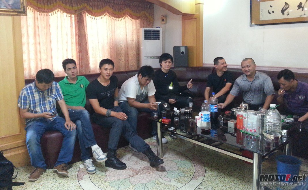 QQ截图20121013213648.jpg