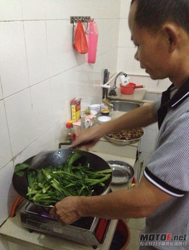 有车友来，兵师傅亲自下厨