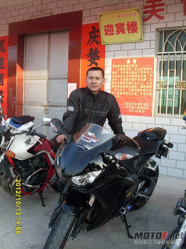 SDC11239_缩小大小.jpg