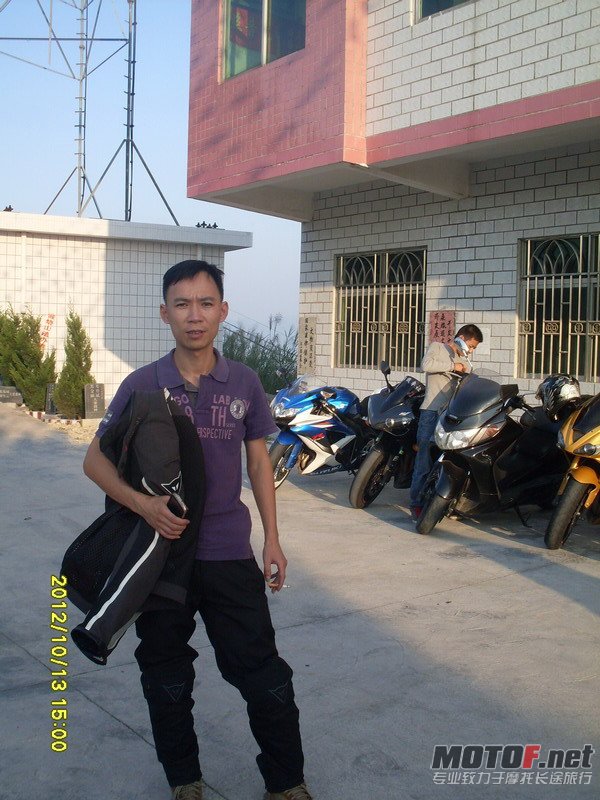 SDC11242_缩小大小.jpg
