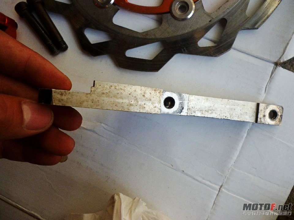 p1010885_conew1.jpg