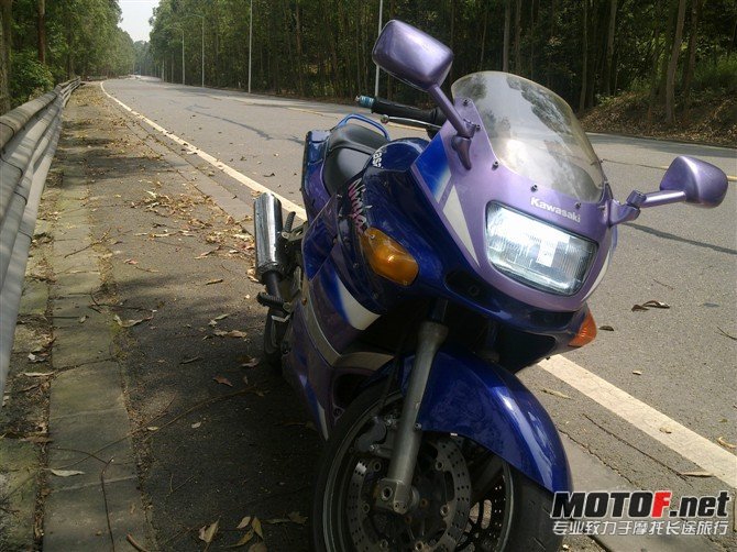 0841559mr0u3p13m0unpp3.jpg