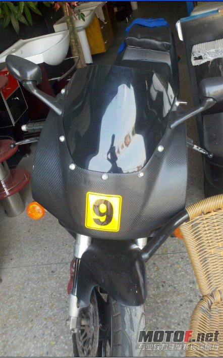 车头正面1.jpg